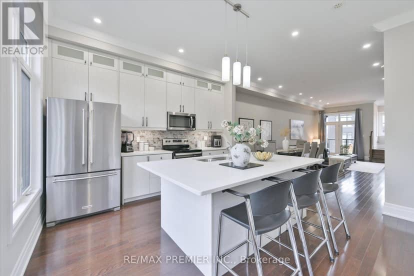 86 Golden Trail, Vaughan, photo 4