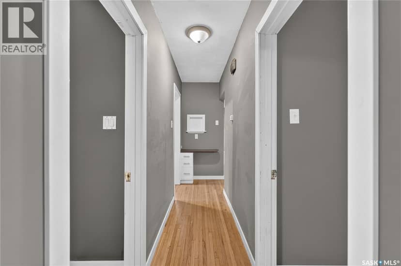 21 Dunning Crescent — photo 12 of 31