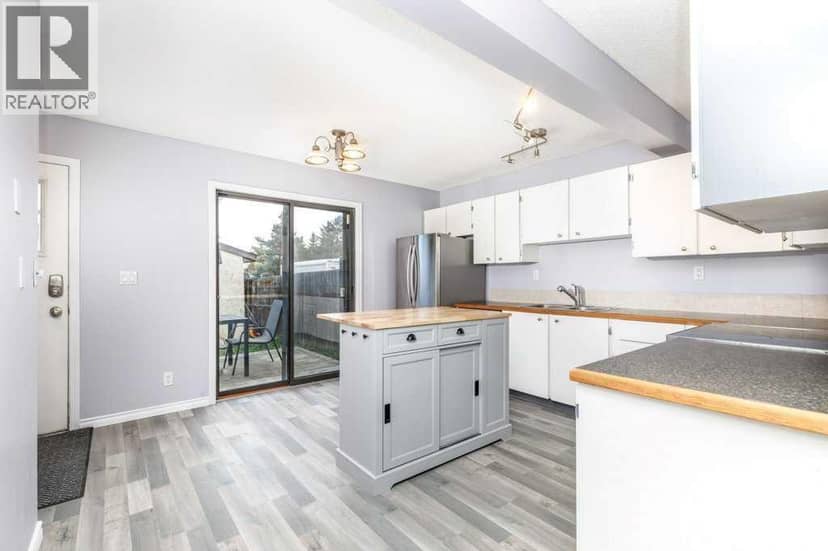 16C Manning Street, Red Deer, photo 7