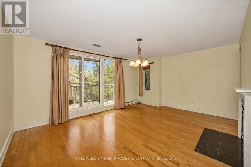 122D - 250 Fountain Place — photo 12 of 40