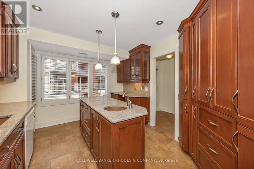 122D - 250 Fountain Place, Ottawa, photo 7