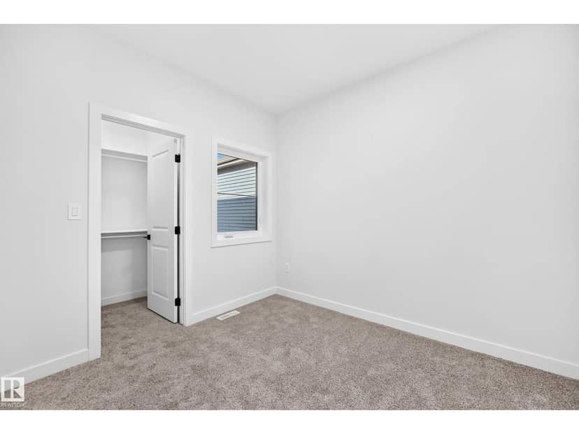 8603 224 ST NW — photo 38 of 40
