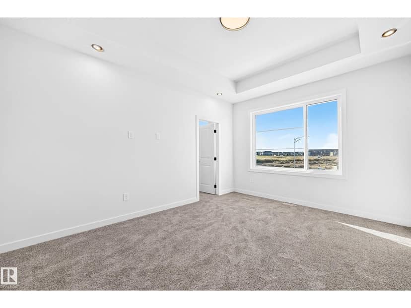 8603 224 ST NW — photo 29 of 40