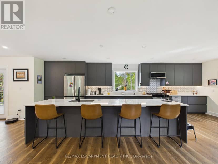 400 Raymond Road — photo 10 of 37