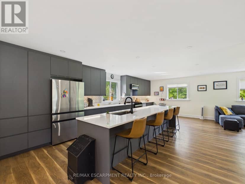 400 Raymond Road — photo 12 of 37