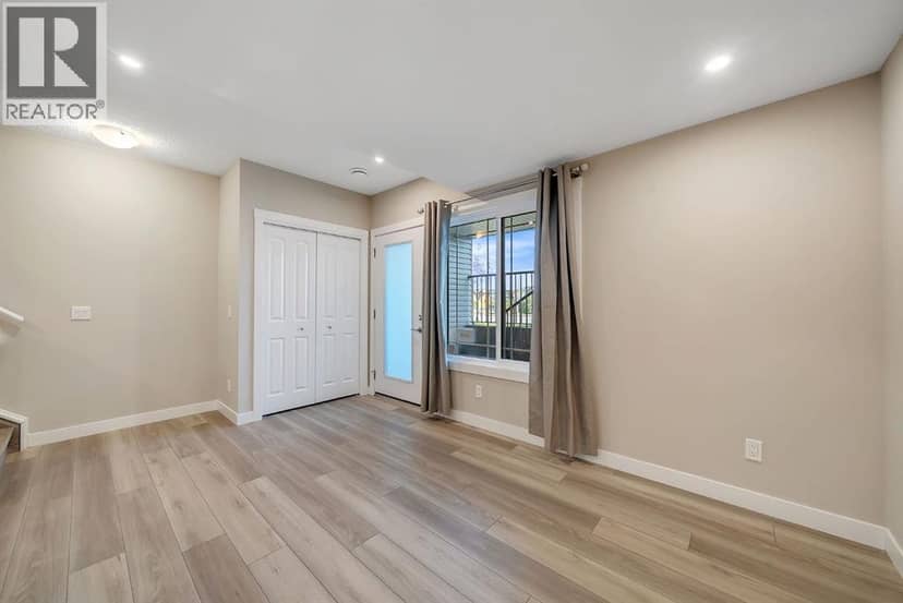 164 Rowmont Boulevard NW — photo 32 of 40