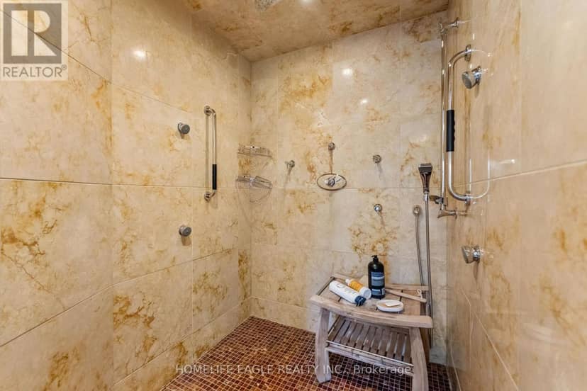 82 Roberson Drive — photo 25 of 40