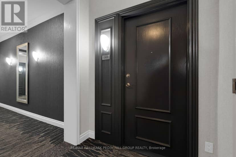 1303 - 37 Ellen Street — photo 4 of 15