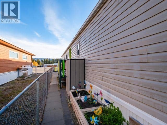 225-989 Range Road — photo 27 of 29