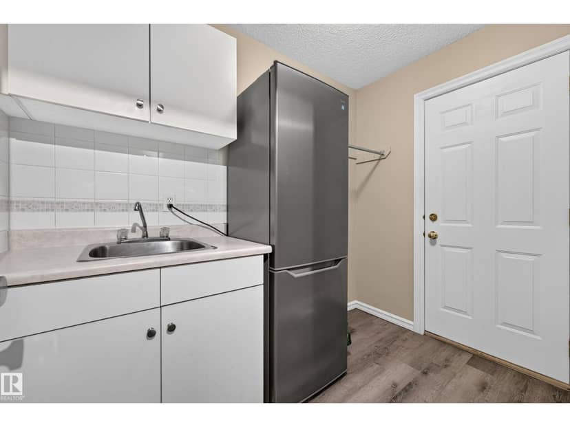 11813 11B AV NW — photo 25 of 40