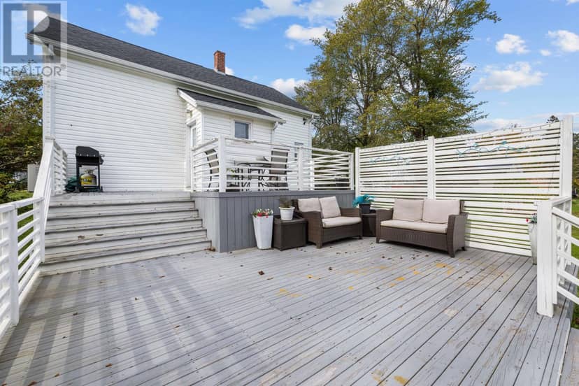 490 South Drive — photo 36 of 40