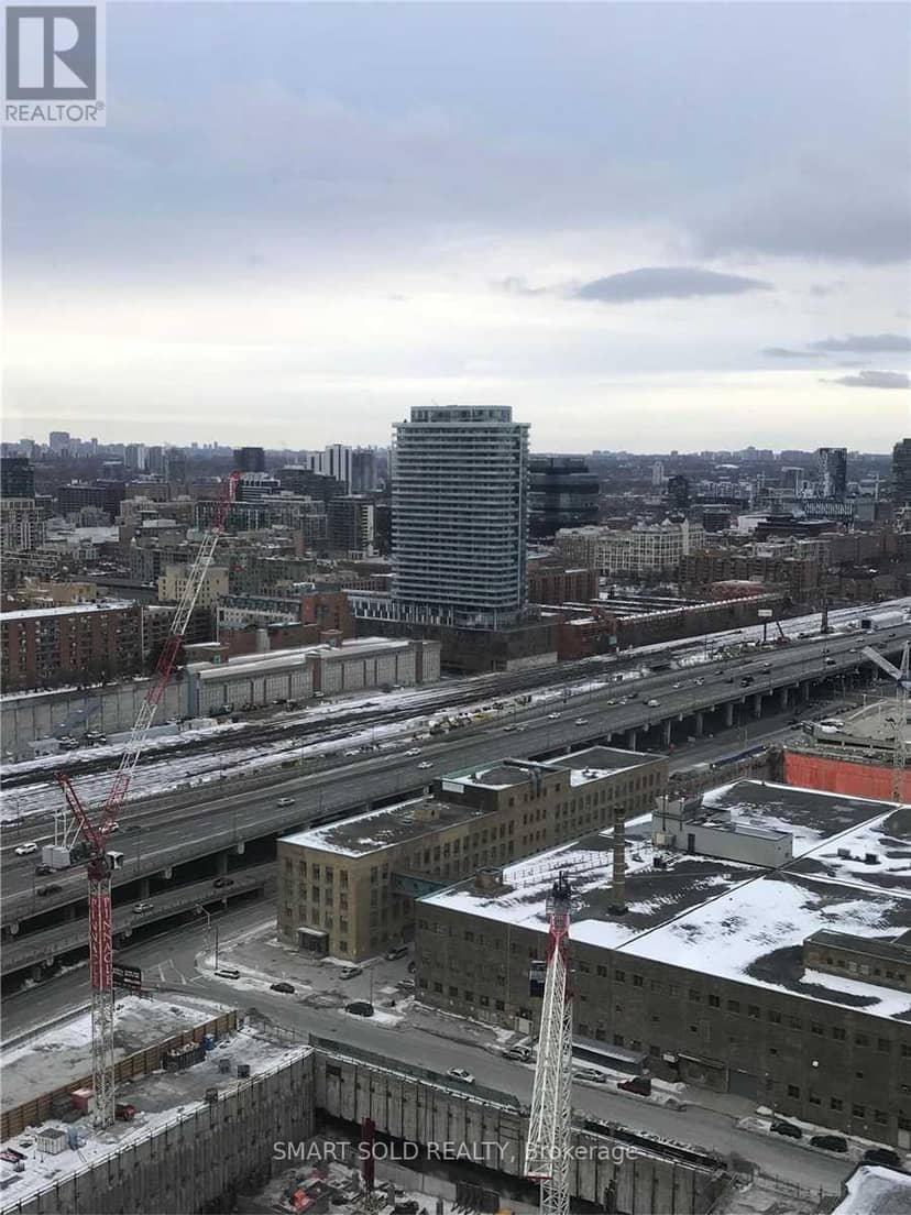3410 - 10 Yonge Street — photo 19 of 20