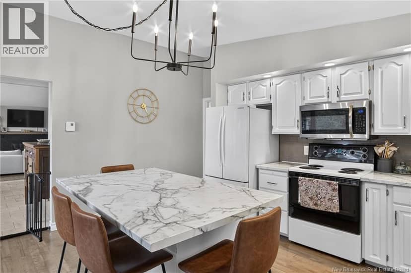 22 MacLean Road — photo 19 of 40