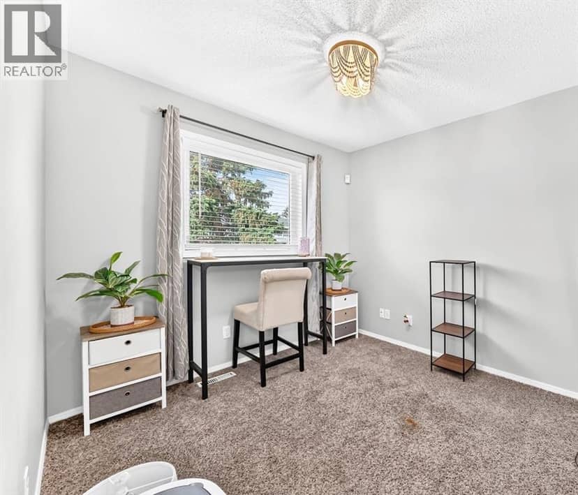 355 Regal Park NE — photo 13 of 25