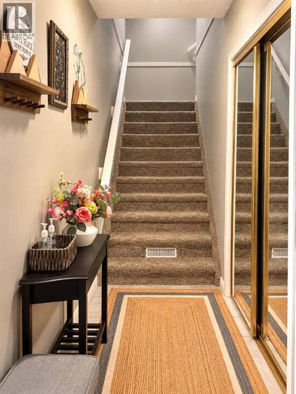 355 Regal Park NE — photo 22 of 25