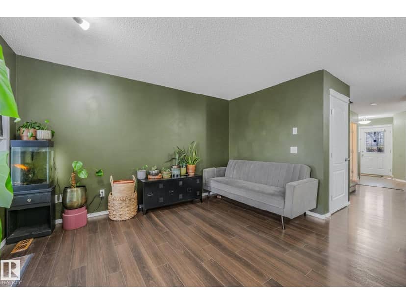 1947 118 ST SW — photo 10 of 38