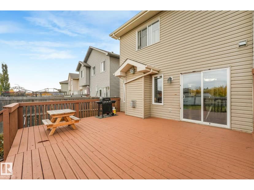 1947 118 ST SW — photo 35 of 38