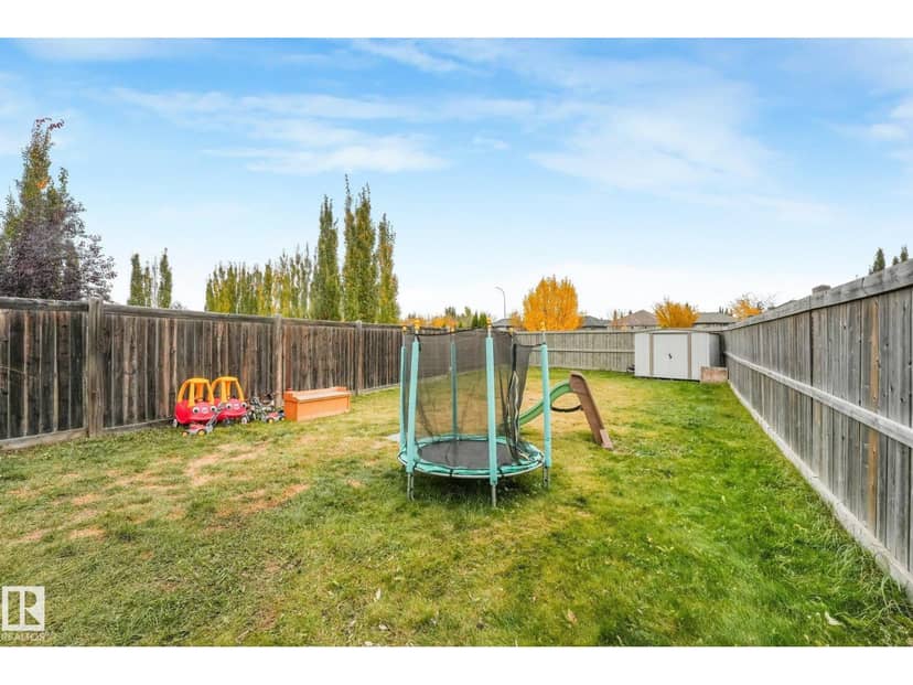 1947 118 ST SW — photo 37 of 38