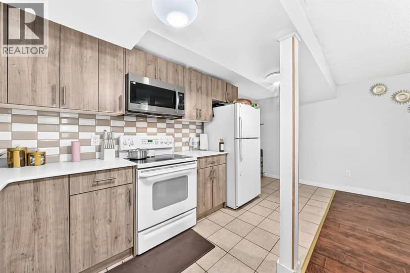 135 Whiteview Close NE — photo 31 of 40