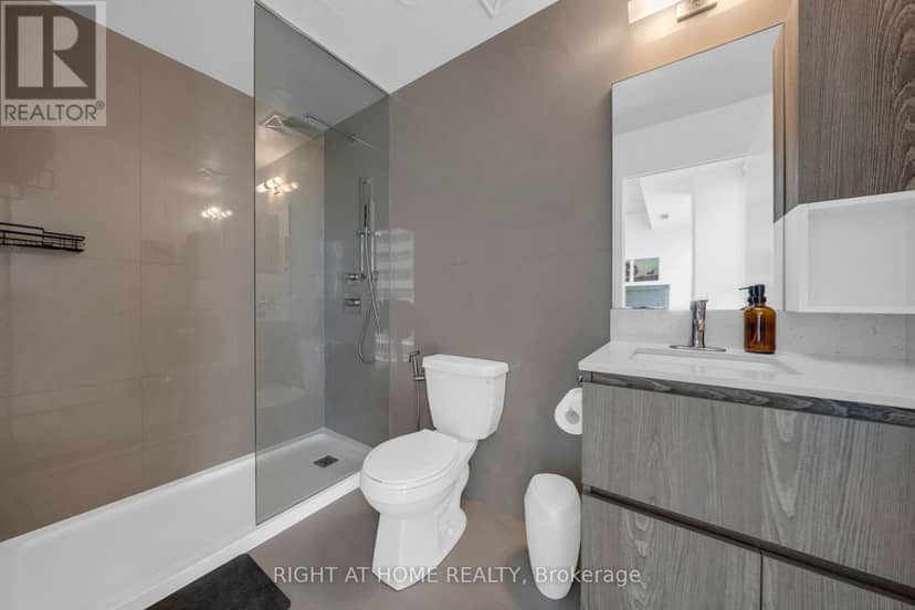 1002 - 45 Baseball Place — photo 19 of 35
