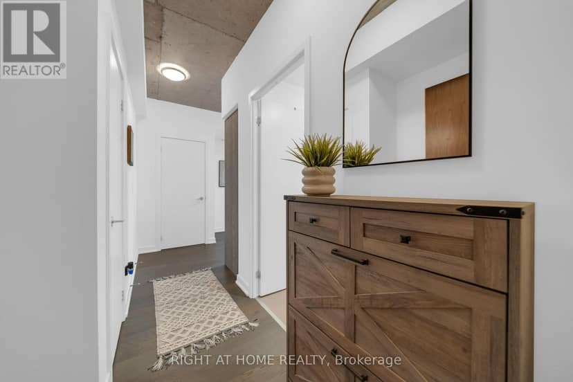 1002 - 45 Baseball Place — photo 2 of 35