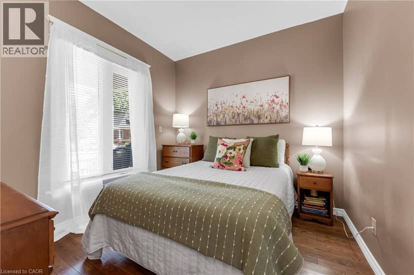 50 STRATHCONA Avenue, Brantford, photo 6
