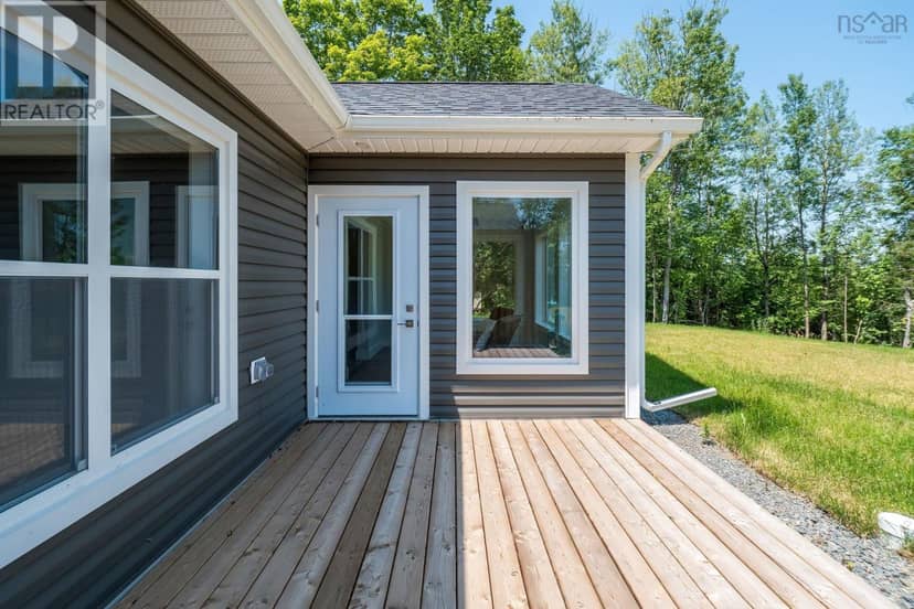 36 Pemberton Avenue — photo 40 of 40