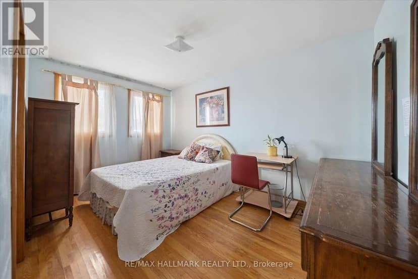 16 Ascolda Boulevard — photo 25 of 40