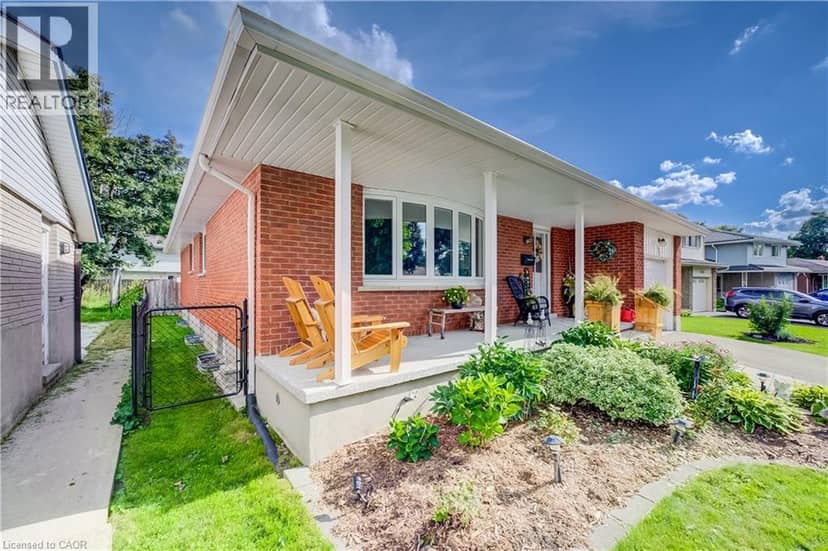 422 GRANGEWOOD Drive, Waterloo, photo 2