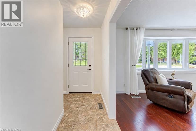 422 GRANGEWOOD Drive, Waterloo, photo 7