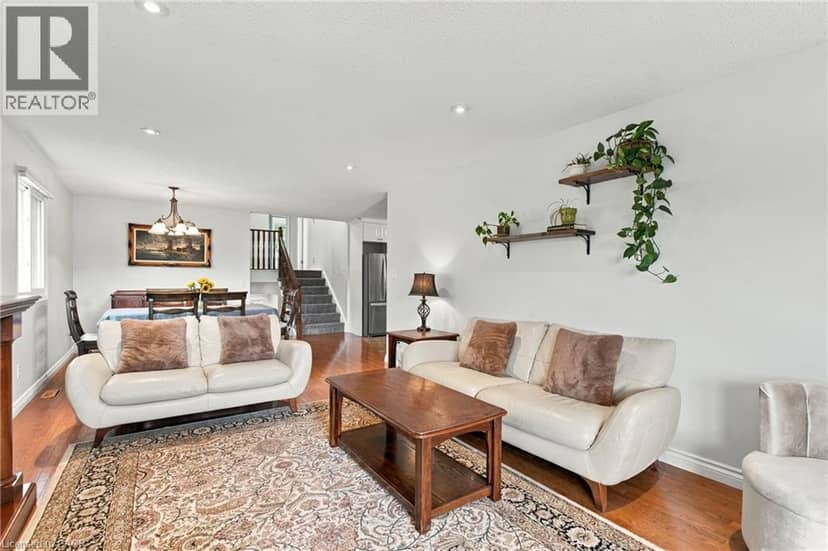 63 NORTHRIDGE Drive — photo 11 of 40