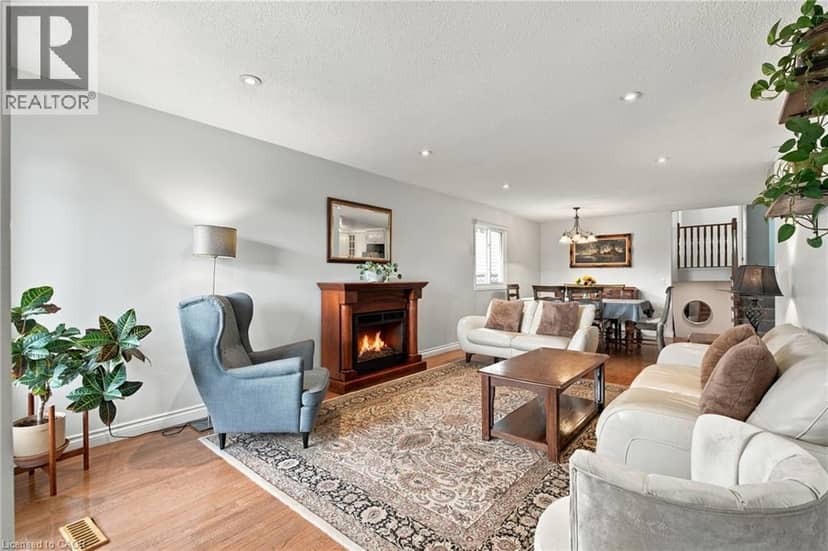 63 NORTHRIDGE Drive — photo 10 of 40