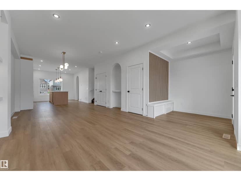303 Falcon CR, Leduc, photo 4