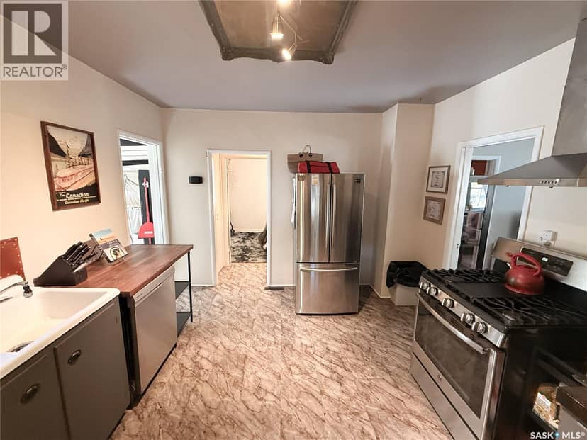 440 Redcoat DRIVE, Eastend, photo 8