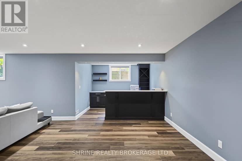 977 Longworth Road — photo 36 of 40