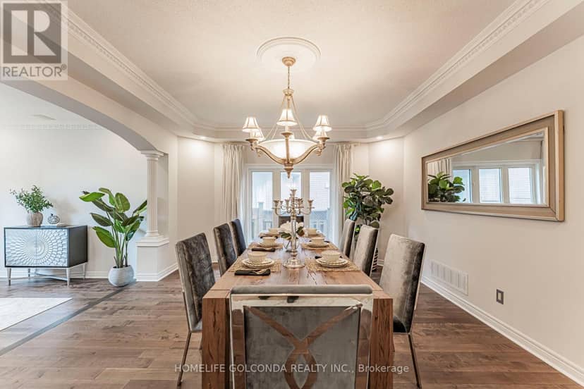30 Goldring Crescent — photo 6 of 40