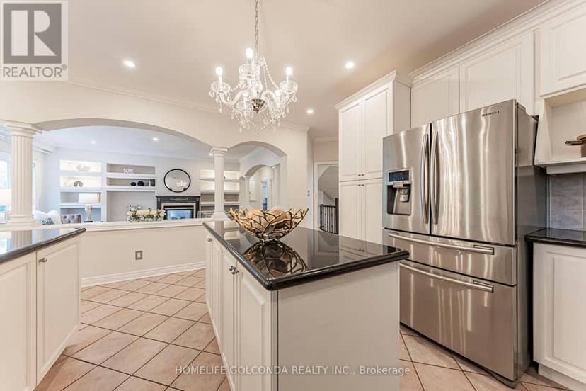 30 Goldring Crescent — photo 9 of 40