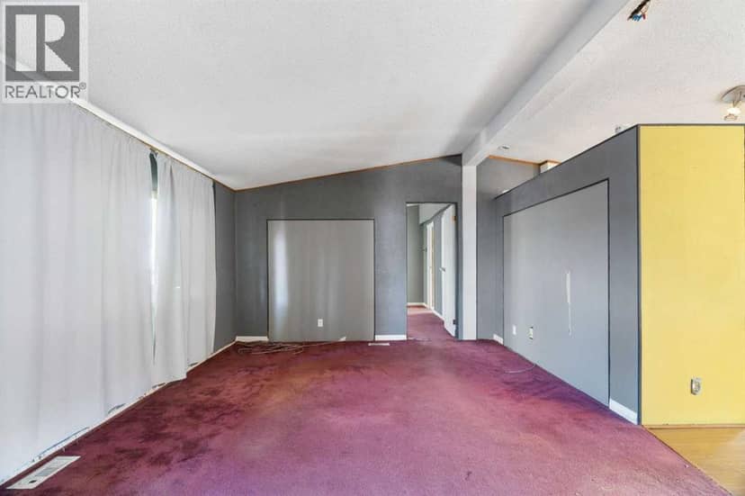 320 Railway Avenue NW — photo 19 of 36