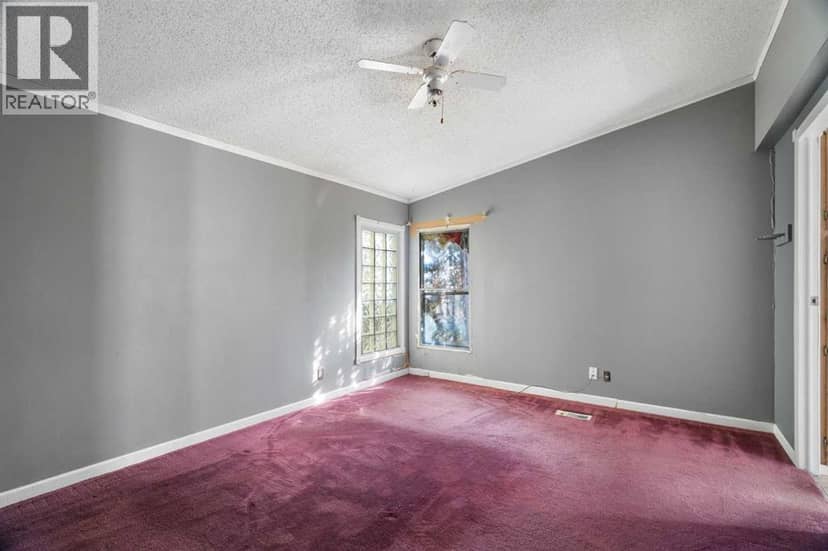 320 Railway Avenue NW — photo 27 of 36