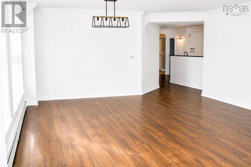205 89 Waterfront Drive — photo 11 of 20