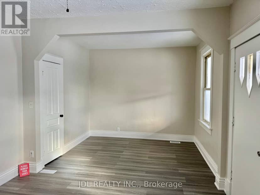 6269 Ash Street — photo 10 of 20