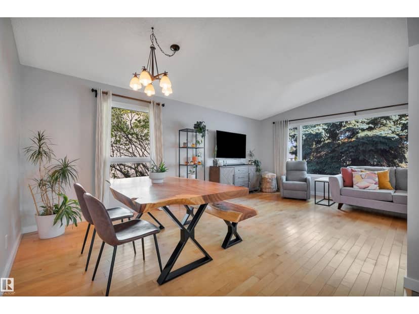 132 Garland Cr — photo 12 of 40