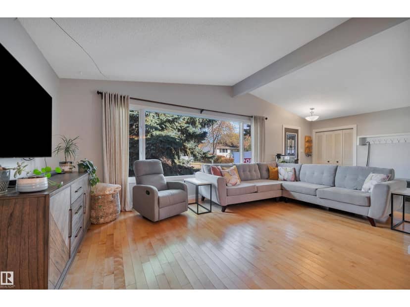 132 Garland Cr — photo 9 of 40