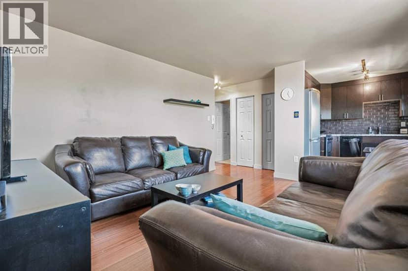 404, 1811 18A Street SW — photo 12 of 23