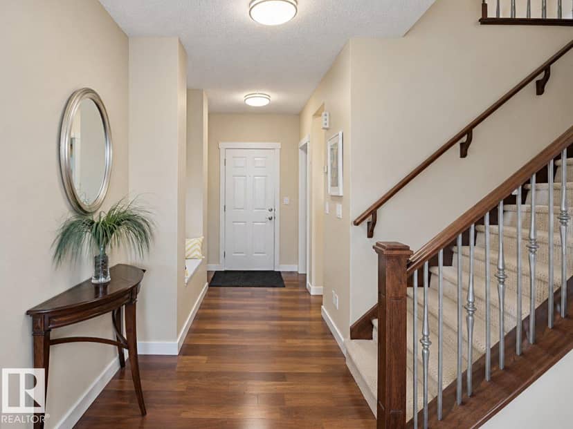 1641 Malone Wy NW, Edmonton, photo 4