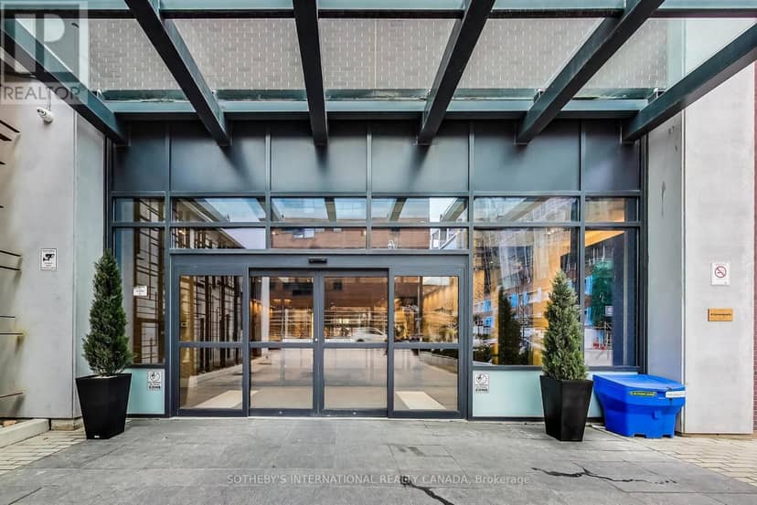 1122 - 460 Adelaide Street E, Toronto, photo 2
