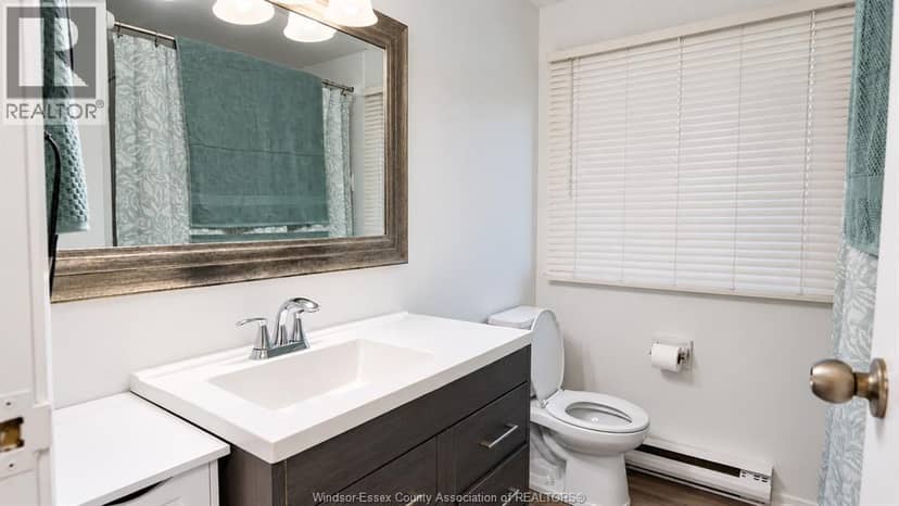 3096 MEADOWBROOK LANE Unit# 2 — photo 3 of 19