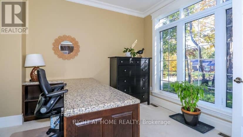 44 Highland Drive — photo 11 of 40
