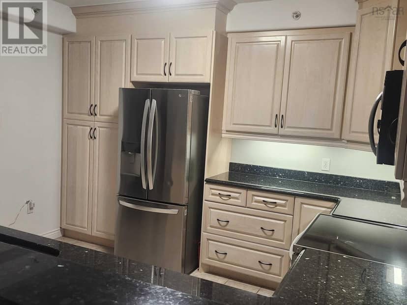 205 89 Waterfront Drive — photo 6 of 20