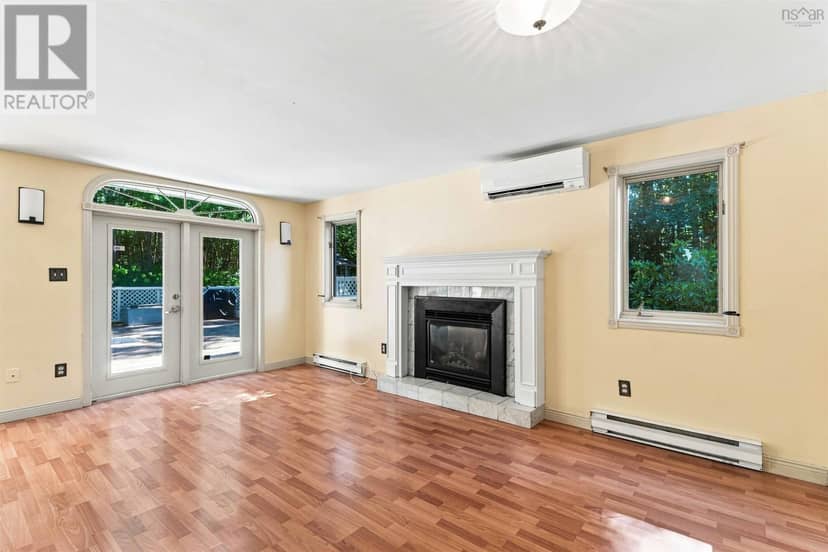 65 Prince William Street — photo 14 of 40